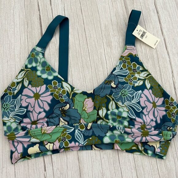 aerie Other - Aerie Offline Retro Sports Bra NWT